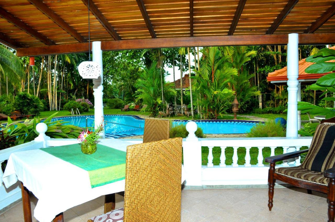 Ayubowan Swiss Lanka Bungalow Resort Bentota Kültér fotó